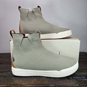 Vessi Weekend Chelsea Mens Size 7 Waterproof Shoes Olive Green on Off White